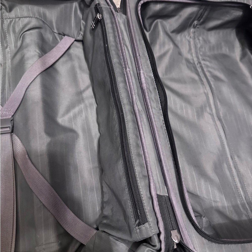 Tumi Gen 4.2 Short Trip Expandable 4 Wheel Packing Case Continental - Picture 9 of 12